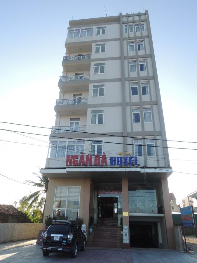 Ngan Ha Hotel Донг Хой Екстериор снимка