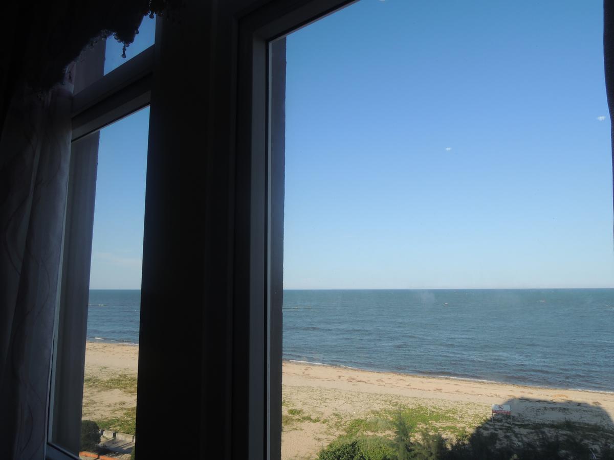 Ngan Ha Hotel Донг Хой Екстериор снимка